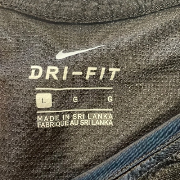 Nike Dri-Fit Long Sleeve Kids Size L - Picture 3 of 12